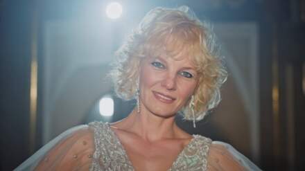 Who is Judy Helkenberg? Bio, Career, and Her 22-Year Marriage to Gary Busey