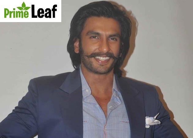Ranveer Singh debut red carpet simple suit look 2011 Ranveer Singh debut red carpet simple suit look 2011
